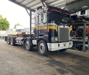2006 Kenworth 8x4