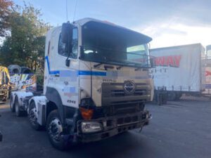 2010 Hino FY
