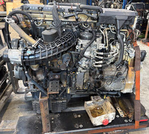DD16 Engine out of a 2018 Merc Actros A143