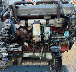 CLEARANCE E13C-VC engine out a 2011 Hino 700 $4,500 plus GST